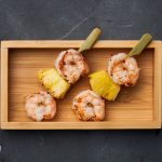 216. Reje Sticks Med Ananas